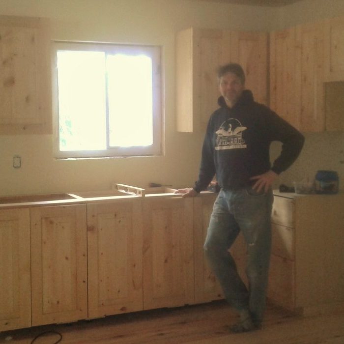 Hilltop Kitchen Installed Scott built a new custom kitchen which he just installed into Hilltop Cottage