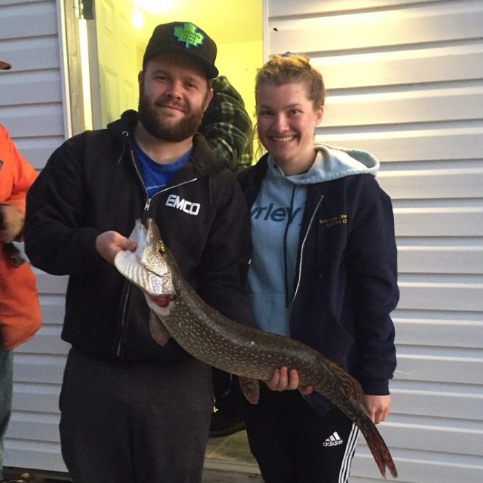 Family Fishing! Pike Fishing